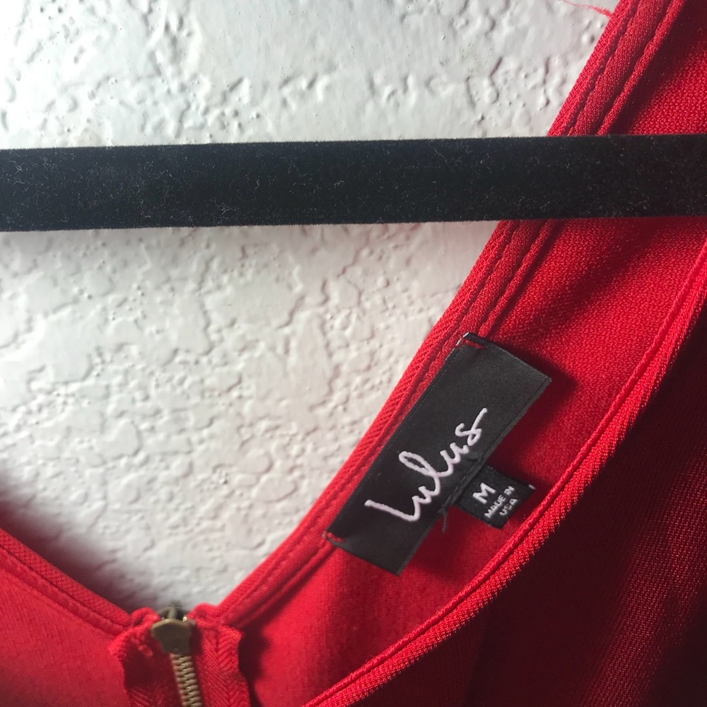 Super Cute Red Lulus skater dress! - Picture 3 of 4